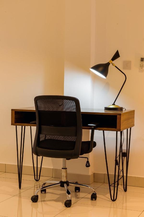 The Avery Loft At Embassy Gardens, Cantonments Accra Bagian luar foto
