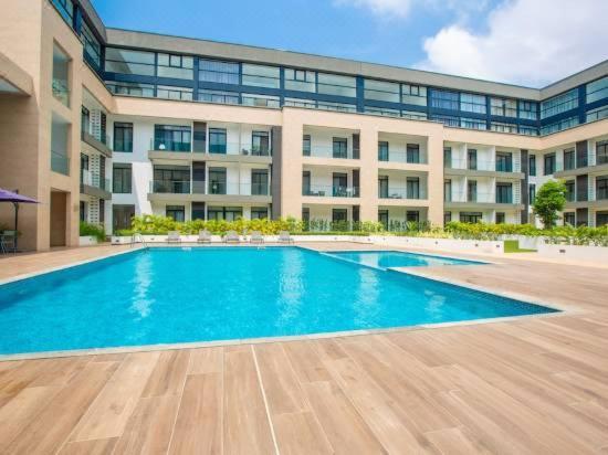 The Avery Loft At Embassy Gardens, Cantonments Accra Bagian luar foto